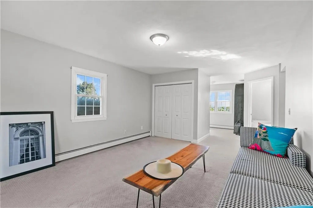 196 Sea Meadow Drive Portsmouth RI 02871