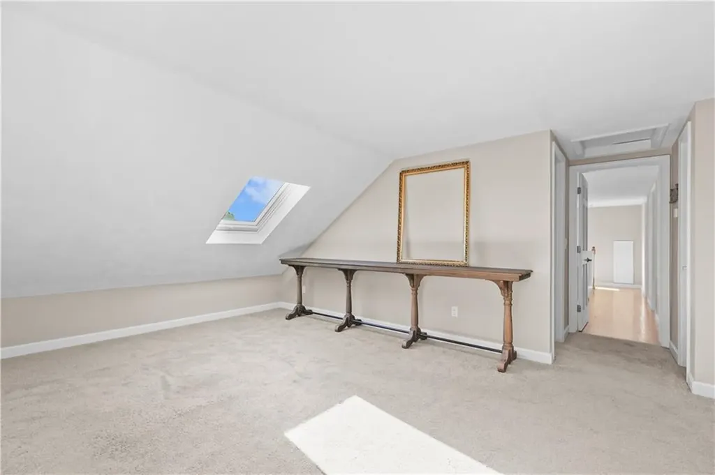 196 Sea Meadow Drive Portsmouth RI 02871