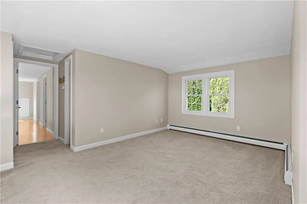 196 Sea Meadow Drive Portsmouth RI 02871