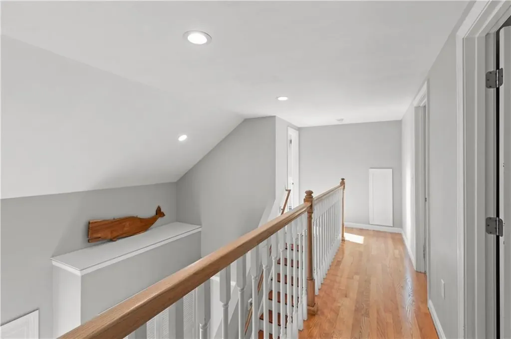 196 Sea Meadow Drive Portsmouth RI 02871