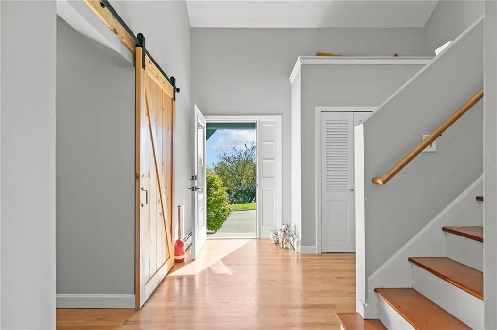 196 Sea Meadow Drive Portsmouth RI 02871
