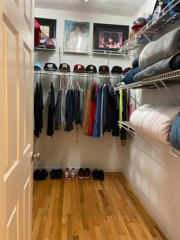 560 Seven Mile Road Scituate RI 02831