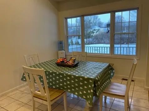 560 Seven Mile Road Scituate RI 02831