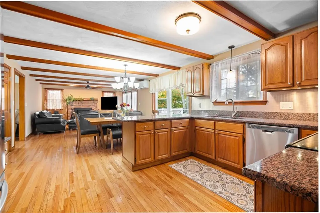 36 Sandy Way Cumberland RI 02864