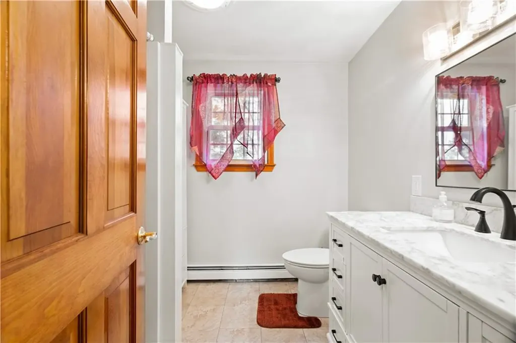 36 Sandy Way Cumberland RI 02864