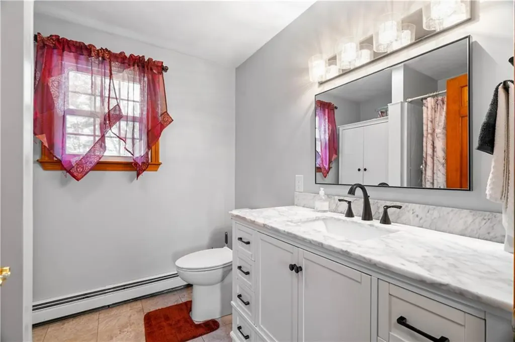 36 Sandy Way Cumberland RI 02864
