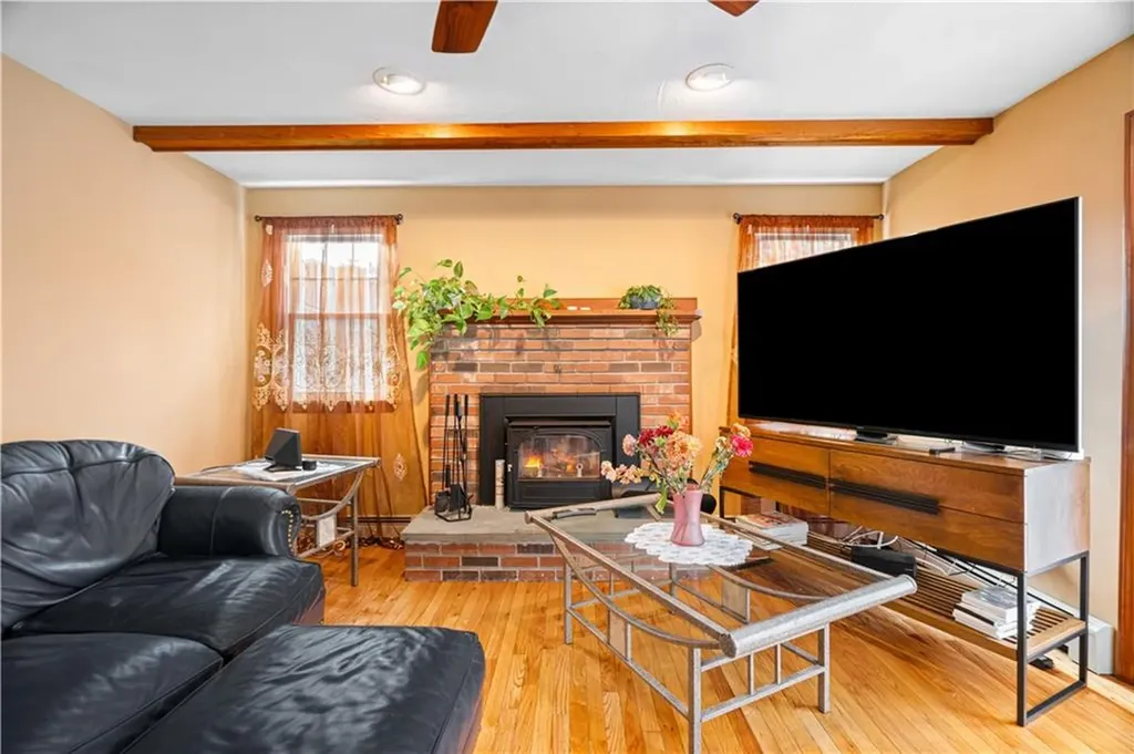 36 Sandy Way Cumberland RI 02864