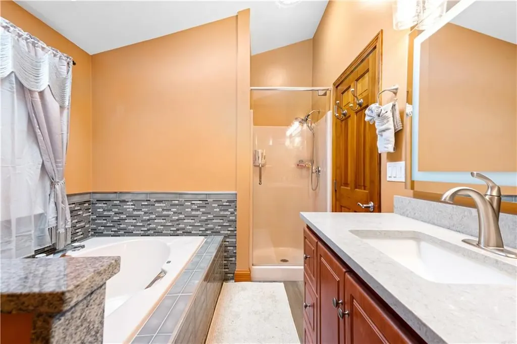 36 Sandy Way Cumberland RI 02864