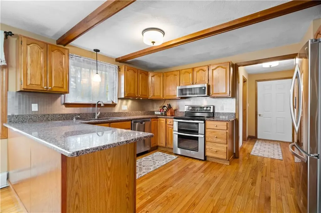 36 Sandy Way Cumberland RI 02864