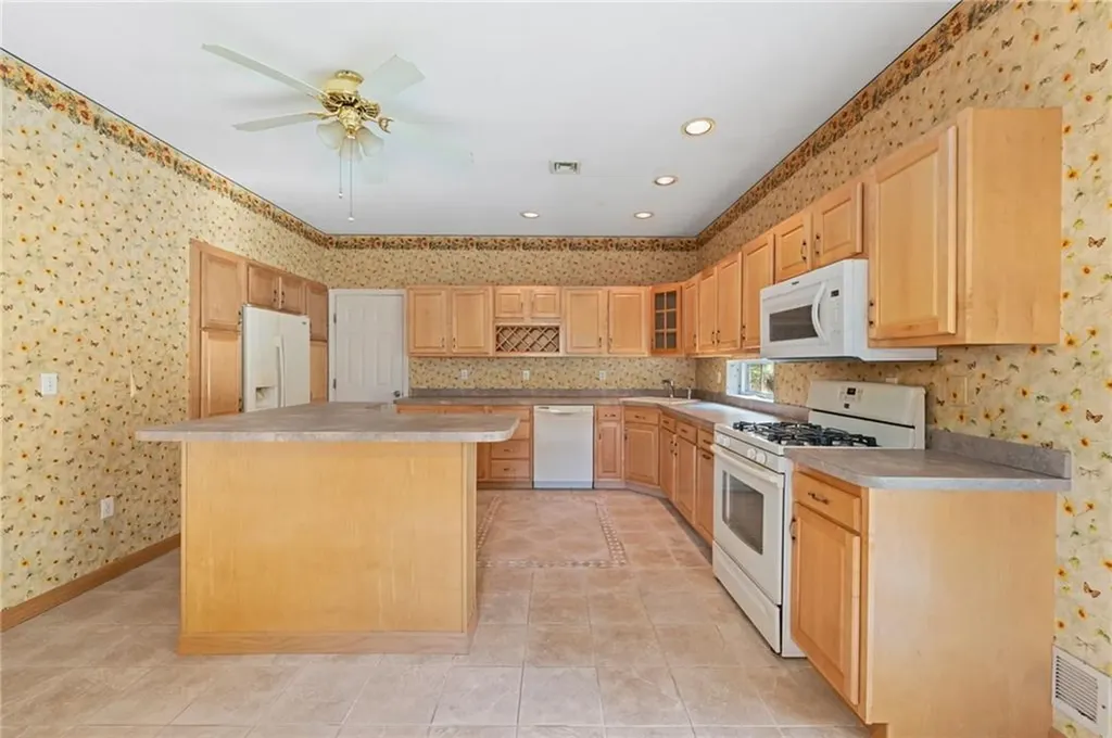 2 South Pond Drive Coventry RI 02816