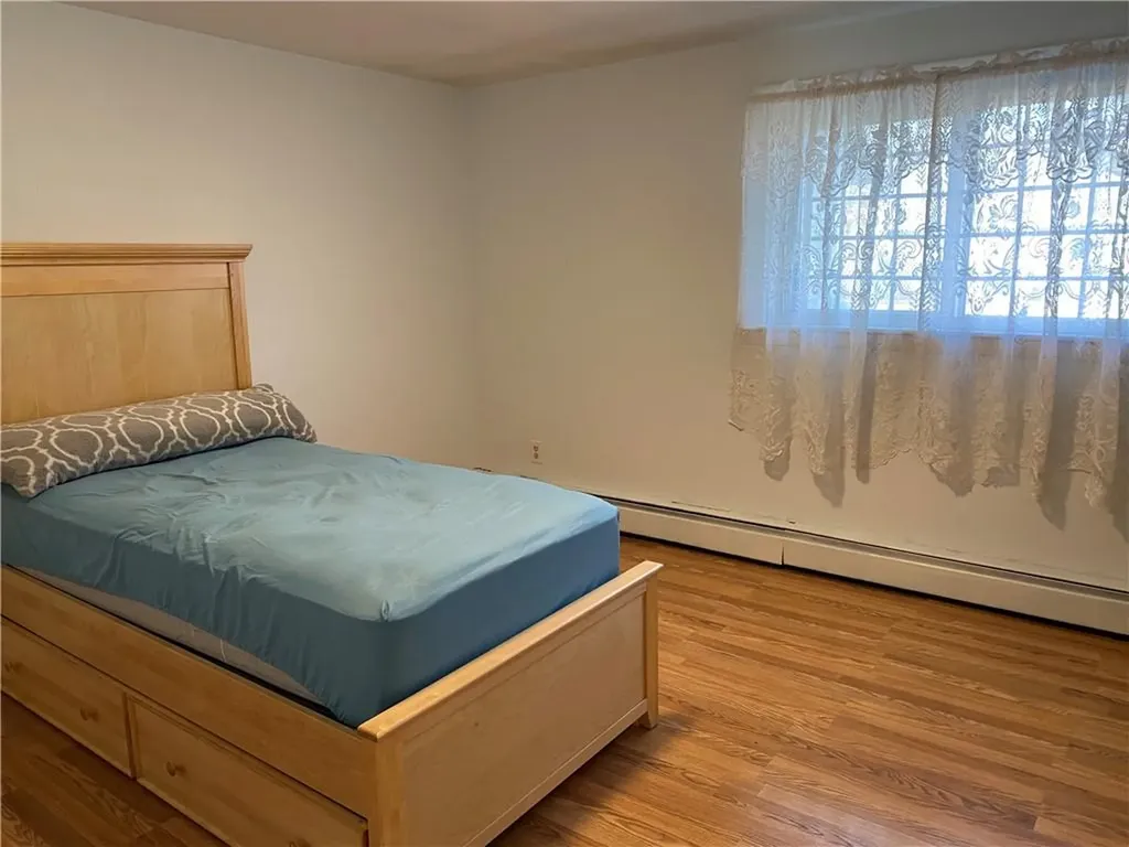 27 Galant Drive Warwick RI 02886