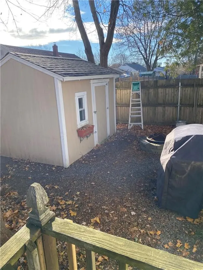 27 Galant Drive Warwick RI 02886