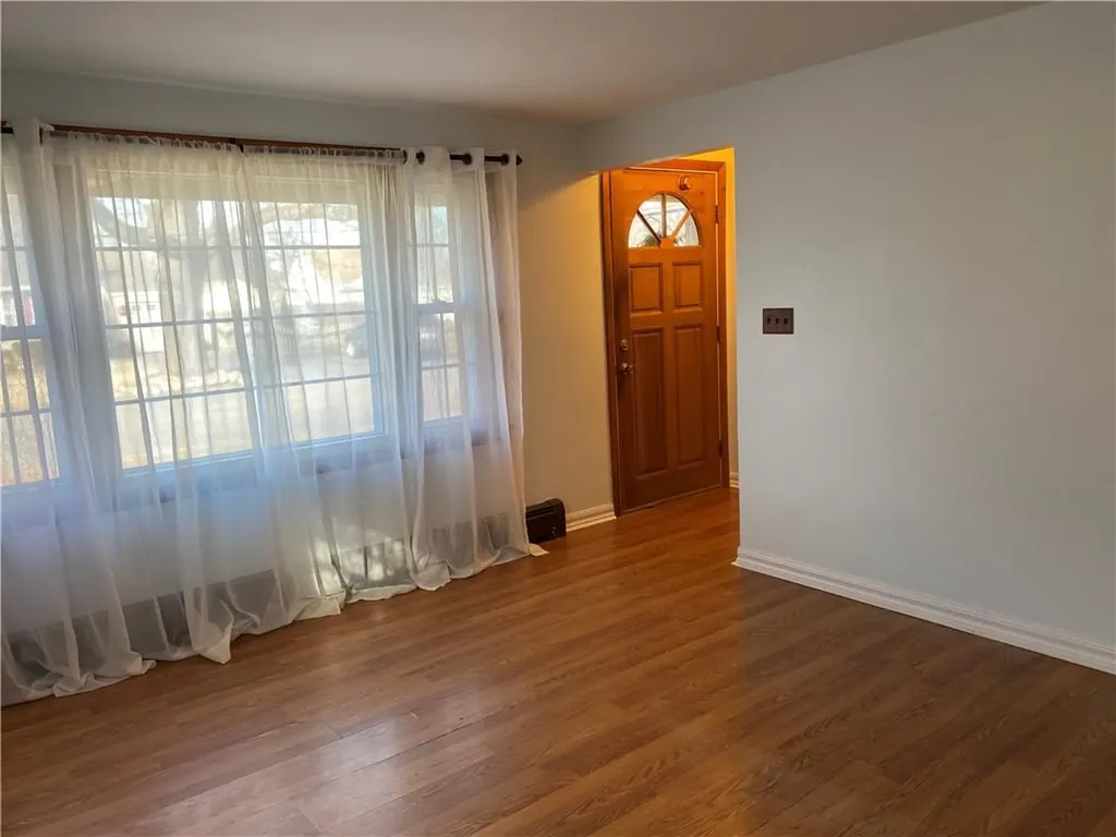 27 Galant Drive Warwick RI 02886