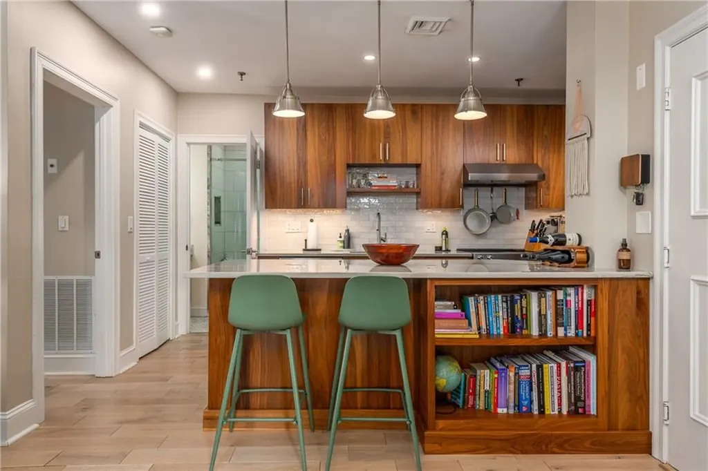 385 Westminster Street Providence RI 02903