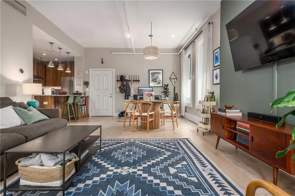 385 Westminster Street Providence RI 02903