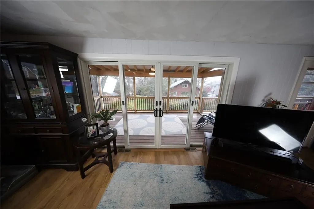 84 Neptune Street Jamestown RI 02835