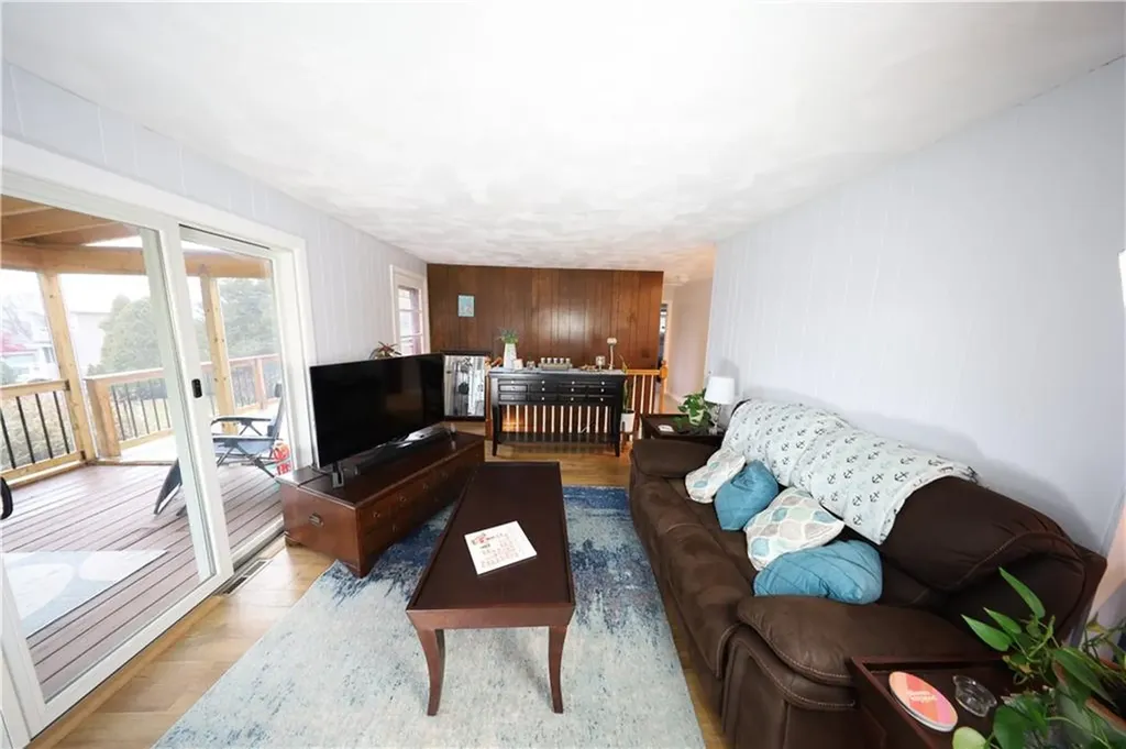 84 Neptune Street Jamestown RI 02835