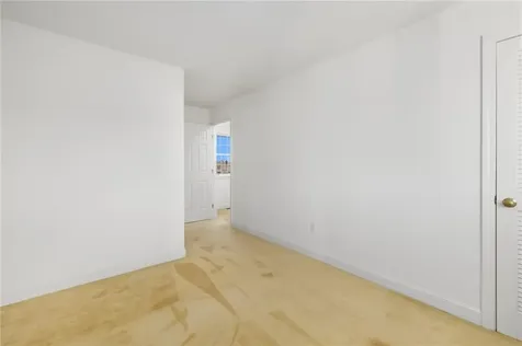 308 Corey Lane Middletown RI 02842