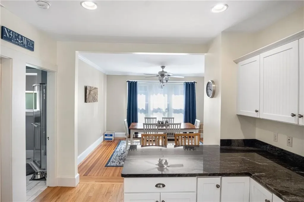 22 Bateman Avenue Newport RI 02840