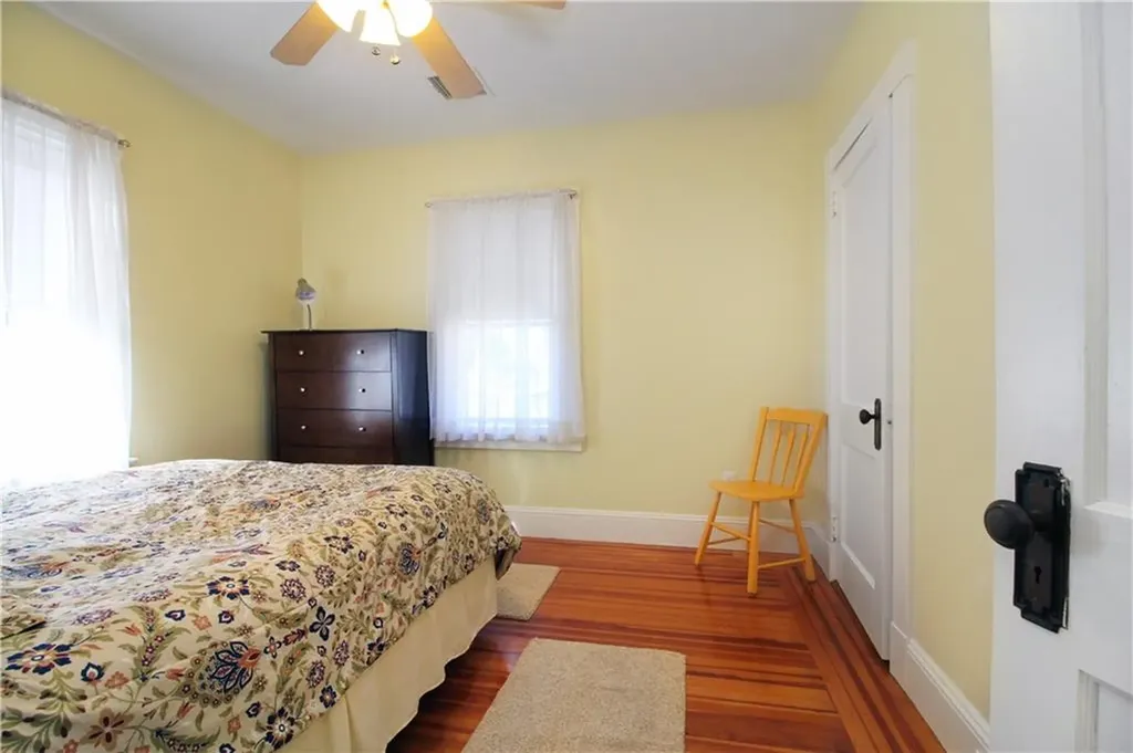 22 Bateman Avenue Newport RI 02840