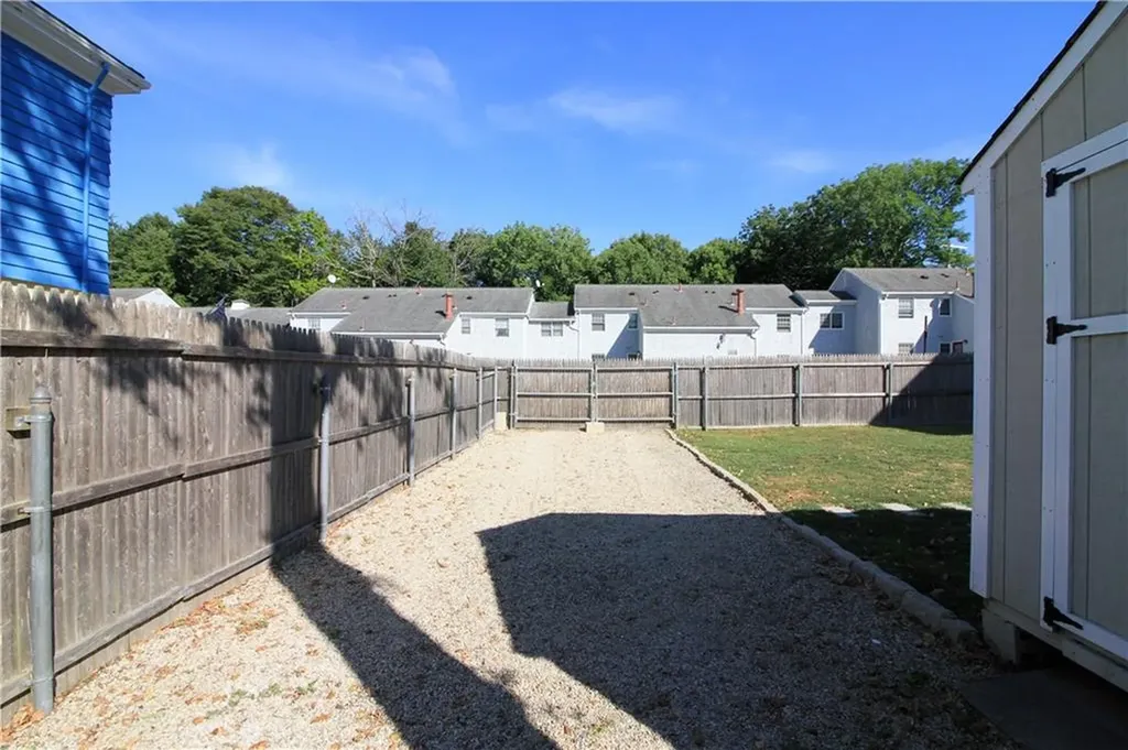22 Bateman Avenue Newport RI 02840