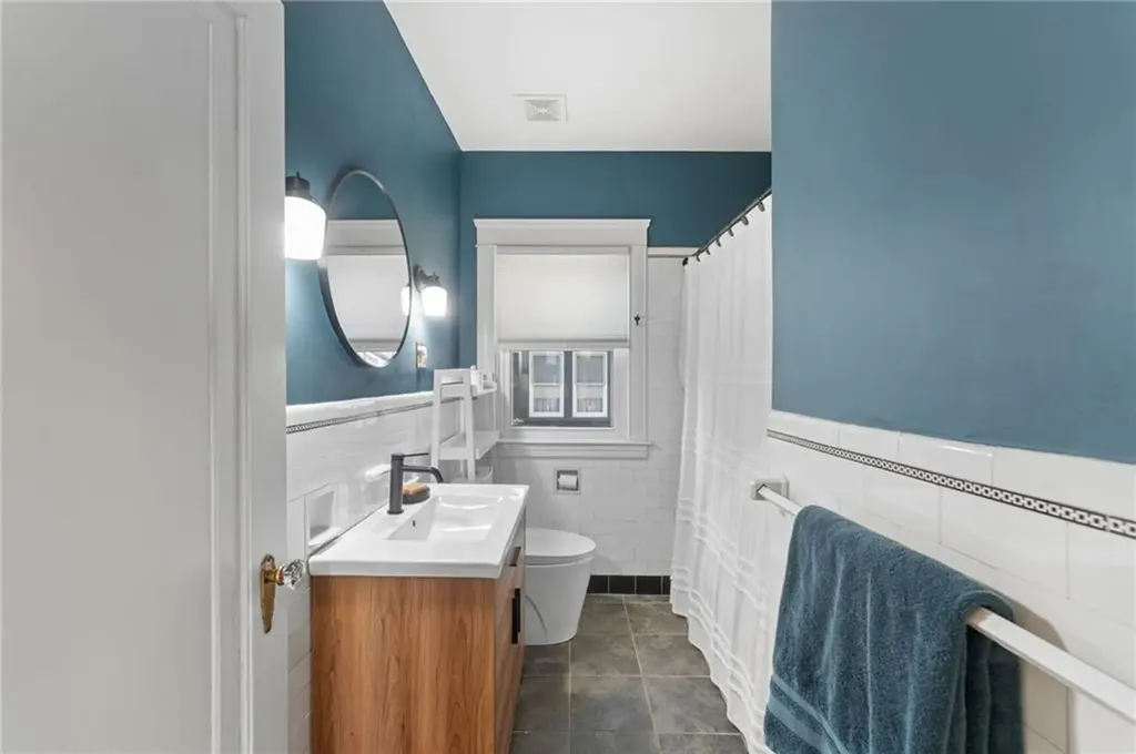 21 Keith Avenue Cranston RI 02910