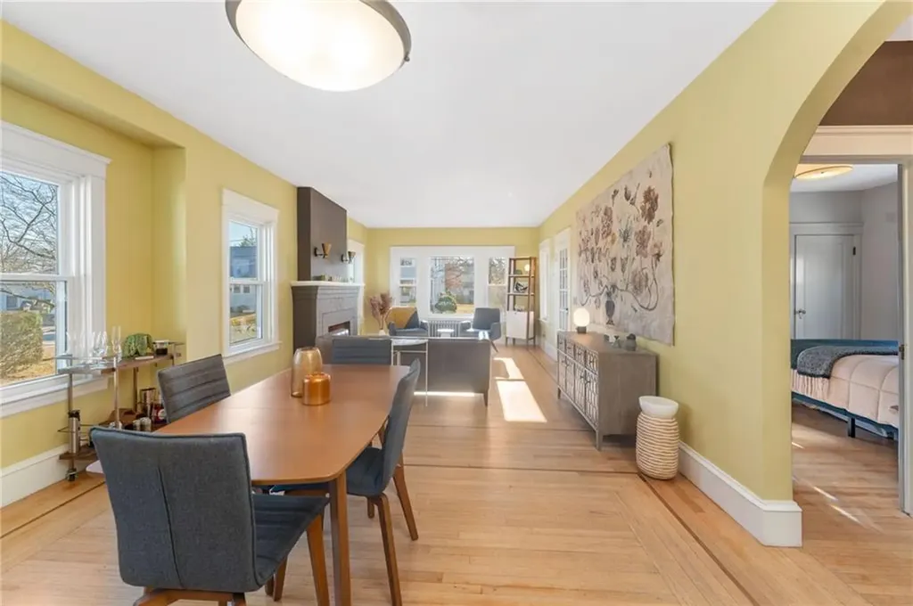 21 Keith Avenue Cranston RI 02910