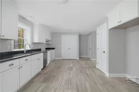 299 Palmer Avenue Warwick RI 02889