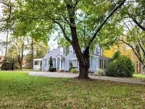 1489 Pippin Orchard Road Cranston RI 02921