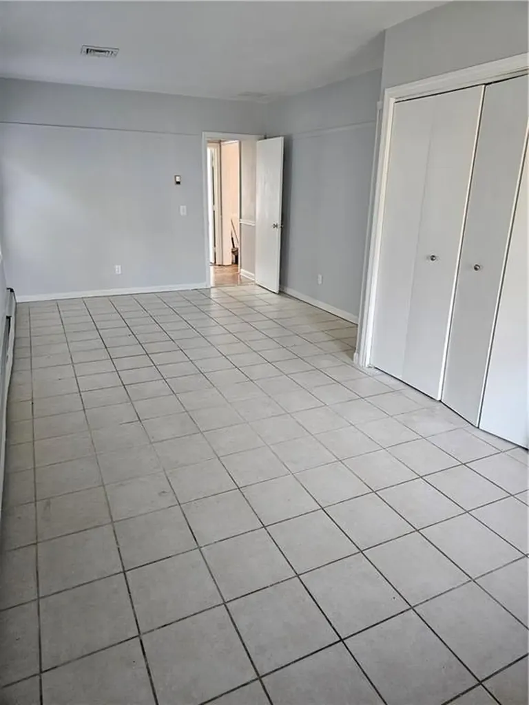 32 Sykes Street Warwick RI 02886