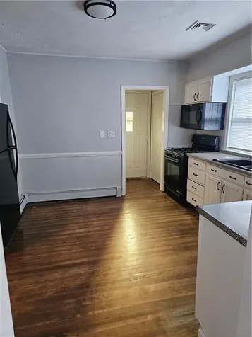 32 Sykes Street Warwick RI 02886