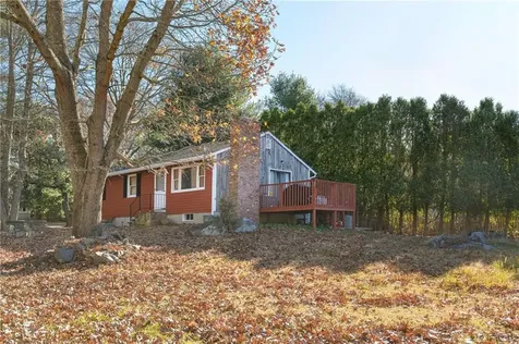 95 Capstan Street Jamestown RI 02835