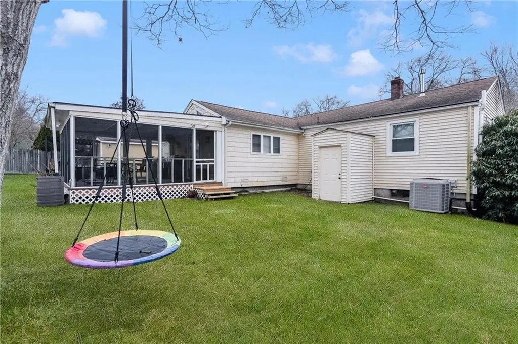 16 Princeton Avenue Coventry RI 02816