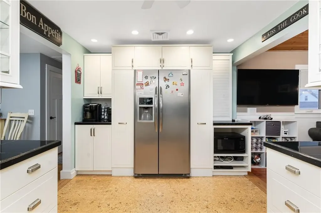 16 Princeton Avenue Coventry RI 02816