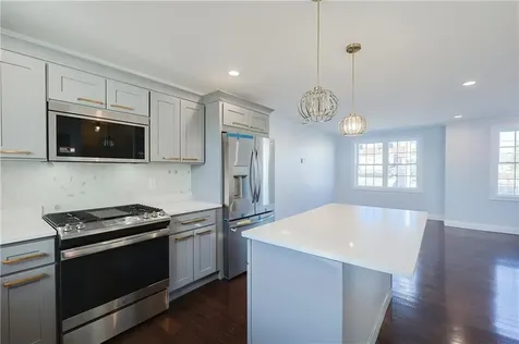 304 Branch Avenue Providence RI 02904