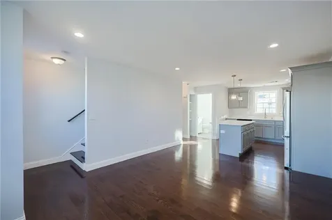 304 Branch Avenue Providence RI 02904