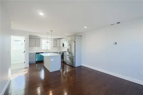304 Branch Avenue Providence RI 02904