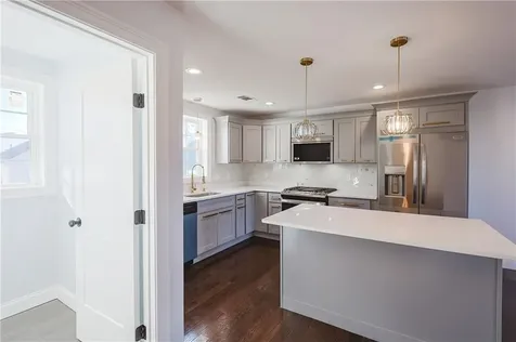 304 Branch Avenue Providence RI 02904