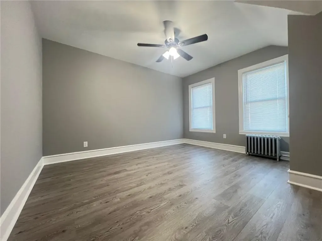 229 231 Narragansett Avenue Providence RI 02907