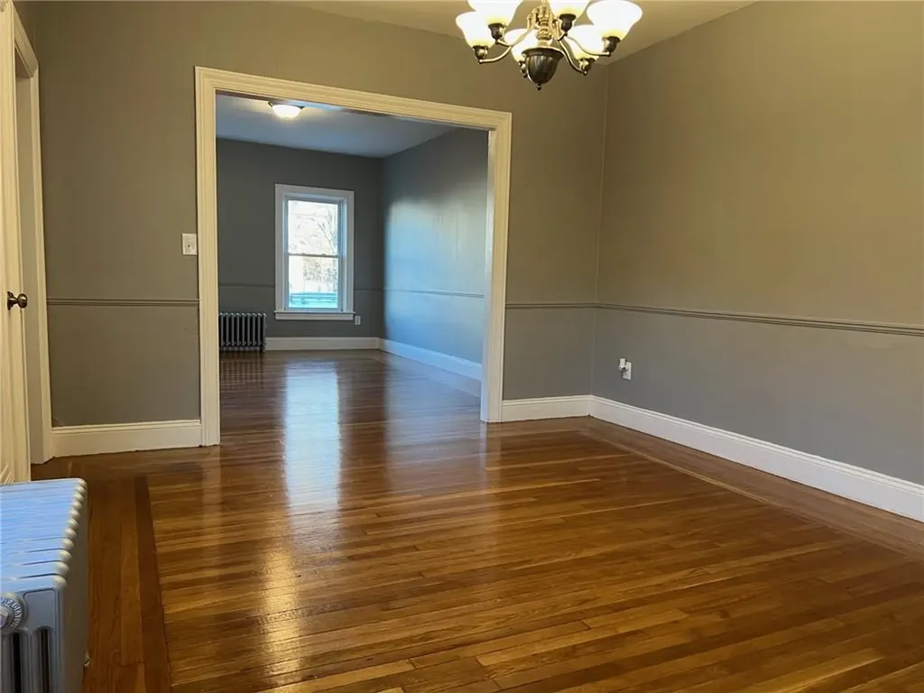 229 231 Narragansett Avenue Providence RI 02907