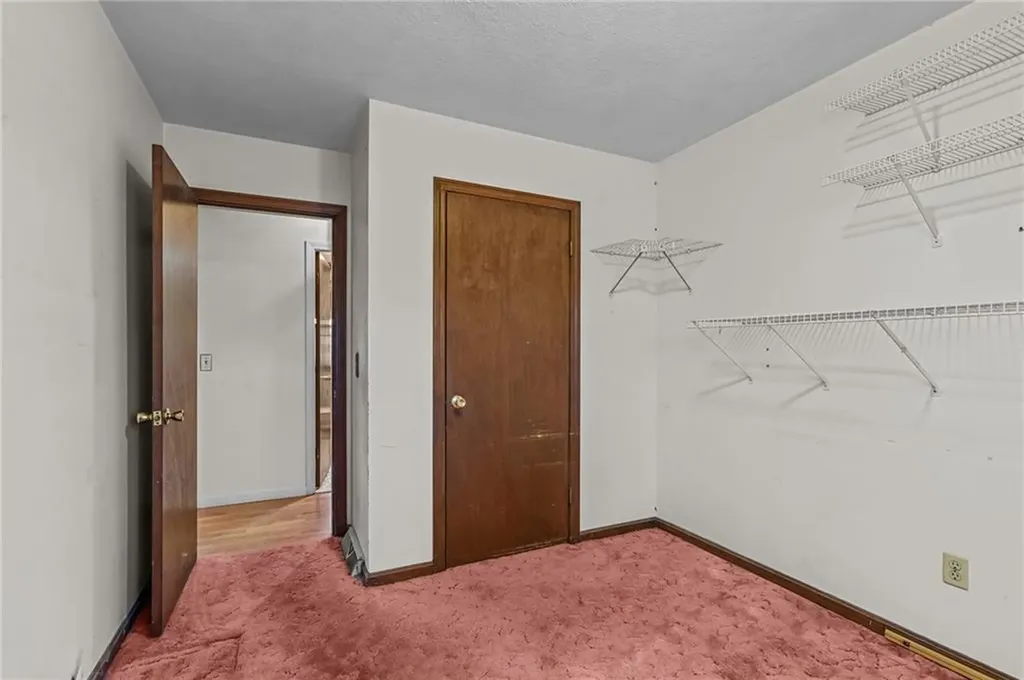 19 Lancer Lane West Warwick RI 02893