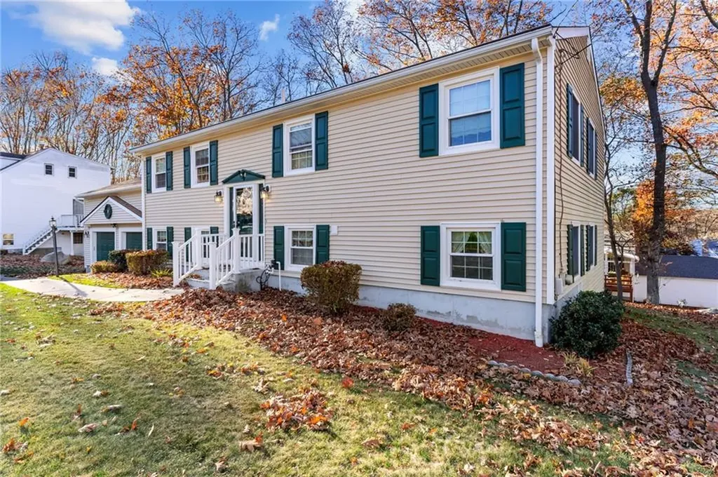 19 Lancer Lane West Warwick RI 02893