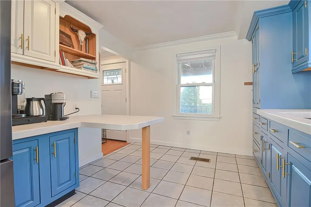 15 Kirk Drive Pawtucket RI 02861