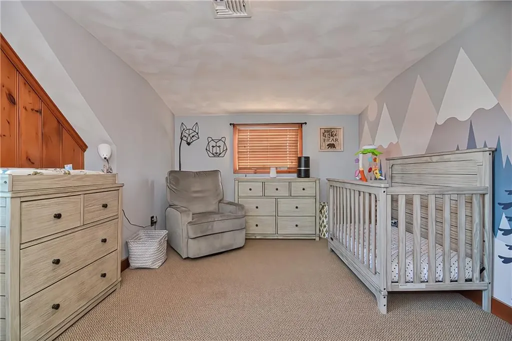 15 Kirk Drive Pawtucket RI 02861