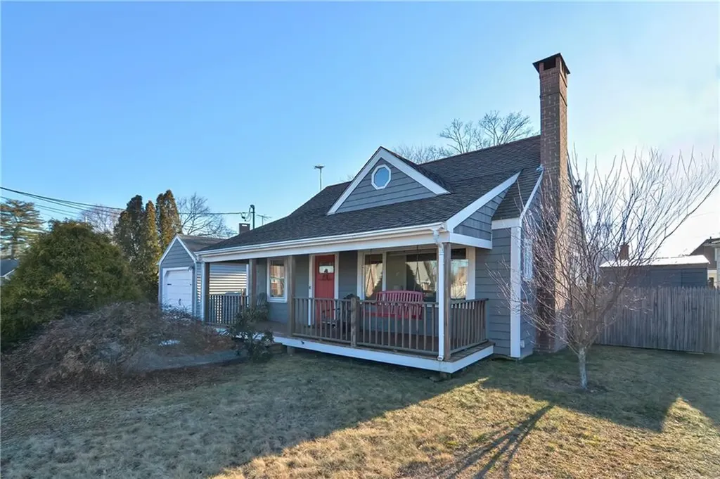 15 Kirk Drive Pawtucket RI 02861
