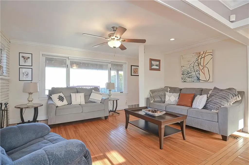 15 Kirk Drive Pawtucket RI 02861