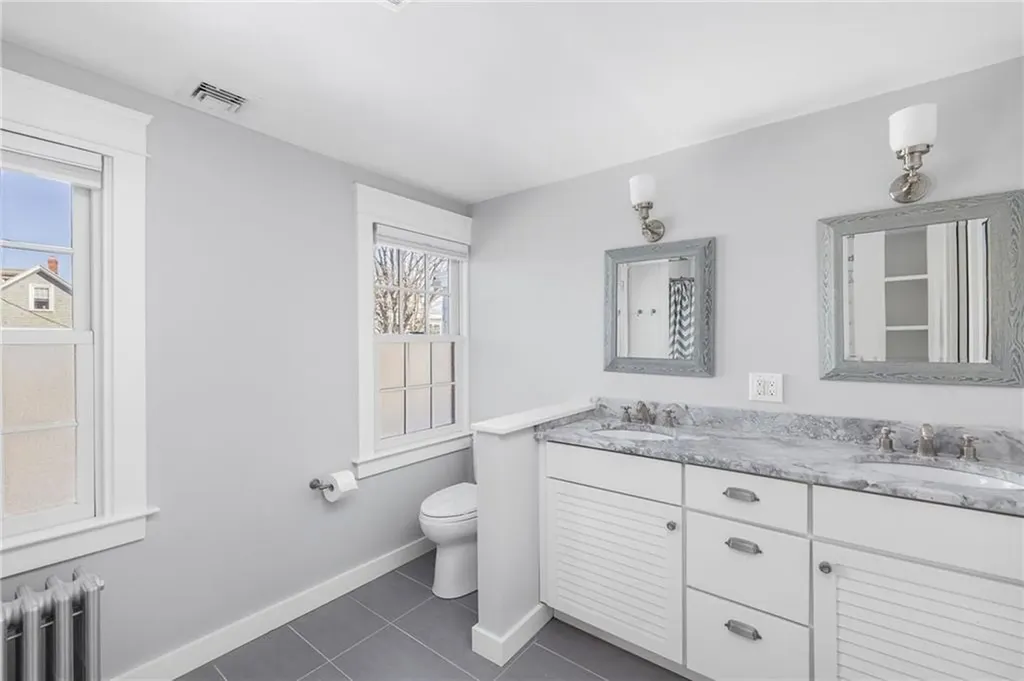 4 Sherman Street Newport RI 02840