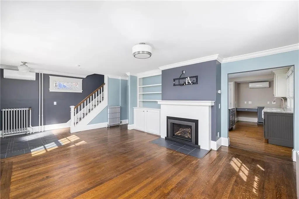 4 Sherman Street Newport RI 02840