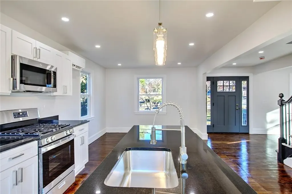 260 Camp Street Providence RI 02906