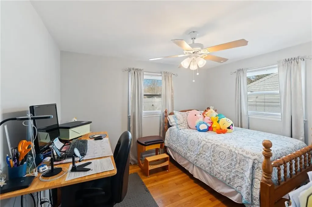 16 Fern Drive East Providence RI 02916